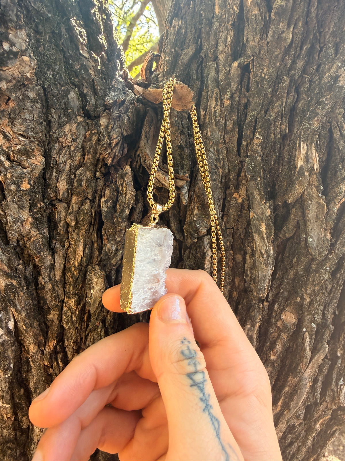 Amethyst Druzy Slice Pendant – Gold Plated