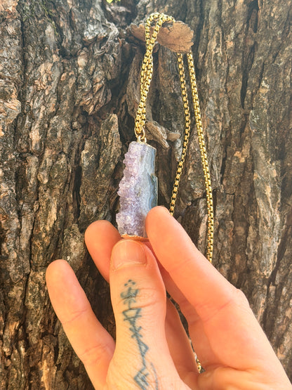 Amethyst Druzy Slice Pendant – Gold Plated