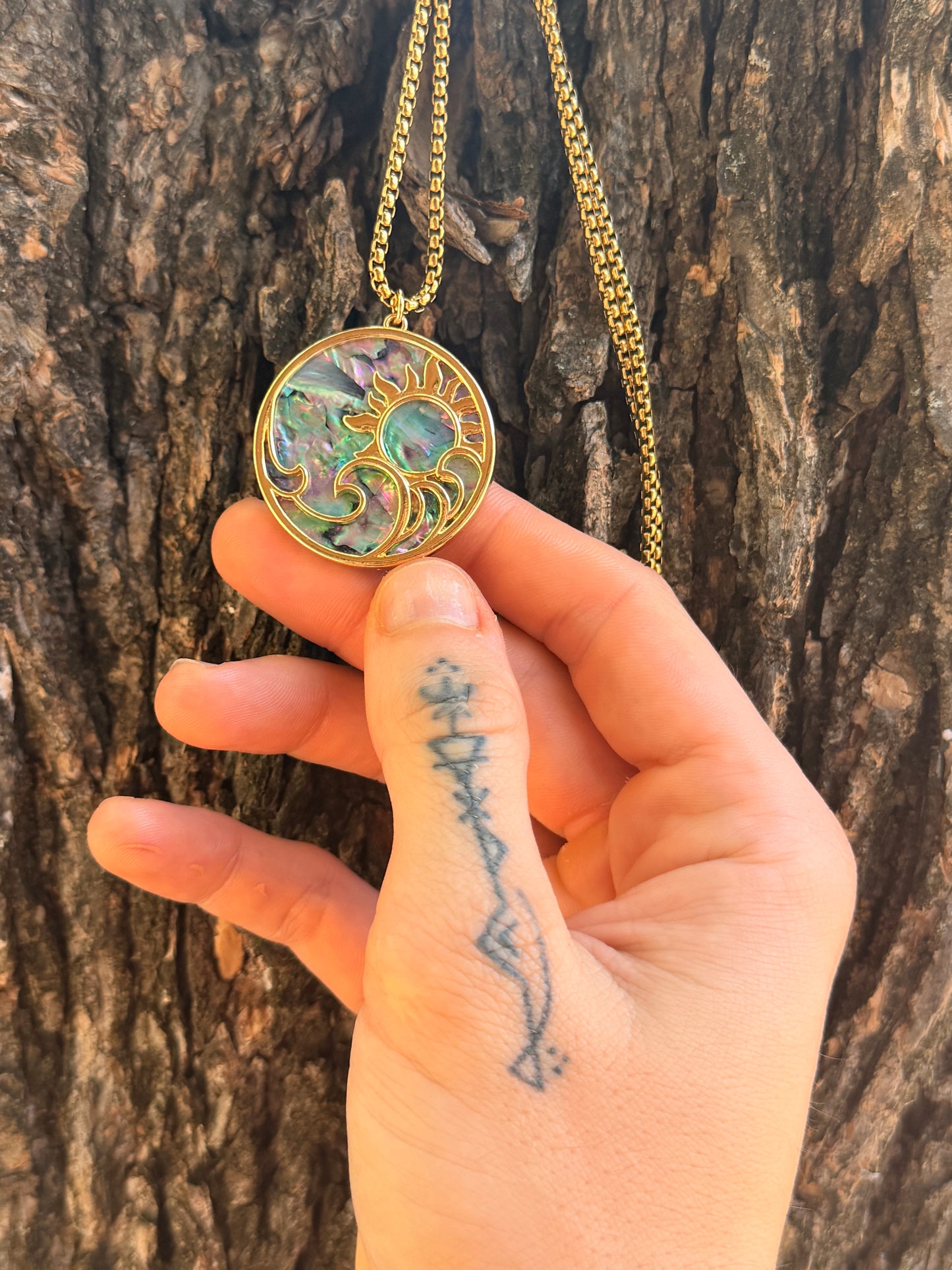 Abalone Shell Sun & Wave Pendant – Gold Tone