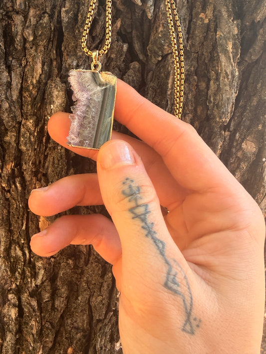 Amethyst Druzy Slice Pendant – Gold Plated