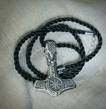 Skull Mjolnir Necklace