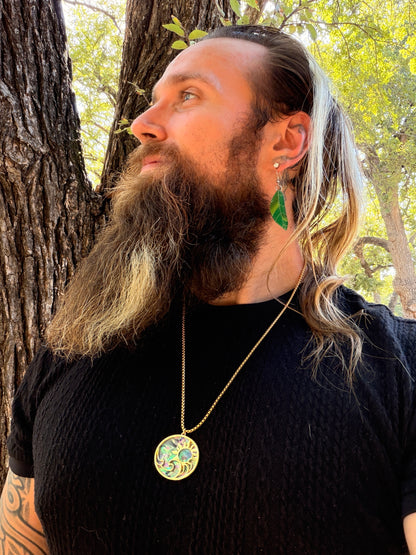 Abalone Shell Sun & Wave Pendant – Gold Tone