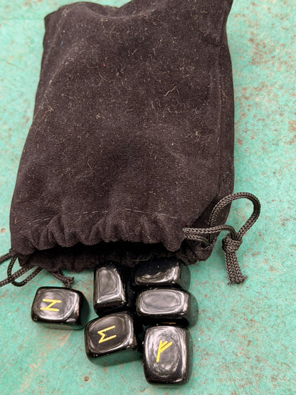 Obsidian Elder Futhark Rune Set