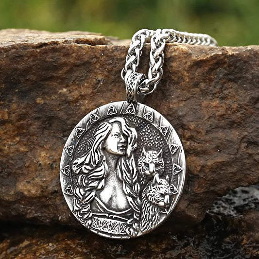 Freya Necklace
